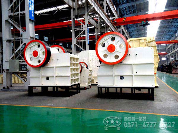 HD德版顎式破碎機(jī) HD德版顎式破碎機(jī)