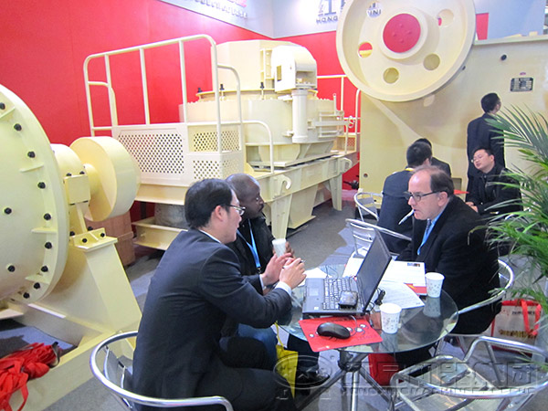 制砂機械生產(chǎn)廠家 制砂機械生產(chǎn)廠家