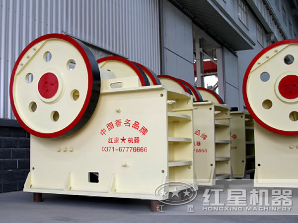 礦山破碎機設備 礦山破碎機設備