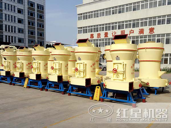 排列整齊的碳酸鈣磨粉機 排列整齊的碳酸鈣磨粉機