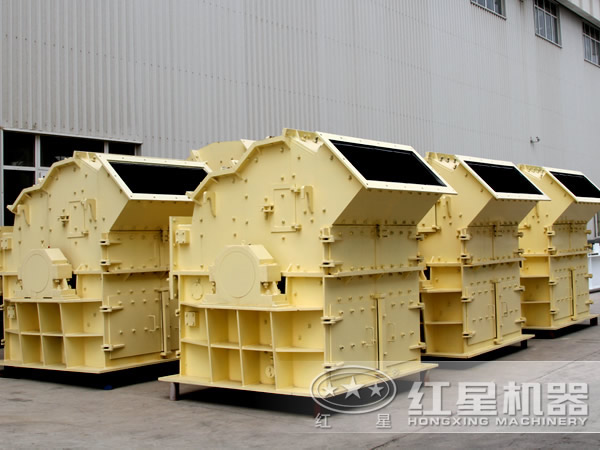 河南細碎機廠家車間一角 河南細碎機廠家車間一角