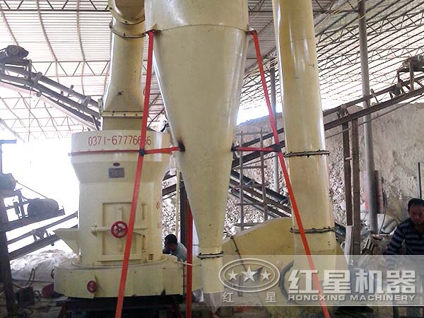 磨粉生產(chǎn)線客戶安裝現(xiàn)場圖 磨粉生產(chǎn)線客戶安裝現(xiàn)場圖