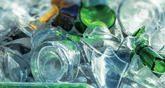 廢玻璃加工廠暴利嗎?投資廢玻璃加工設(shè)備多少錢?