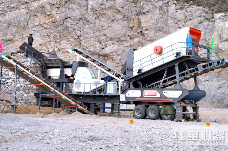 河北客戶移動碎石機工作現場實拍圖 河北客戶移動碎石機工作現場實拍圖