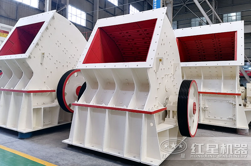 重錘式破碎機(jī)圖片 重錘式破碎機(jī)圖片