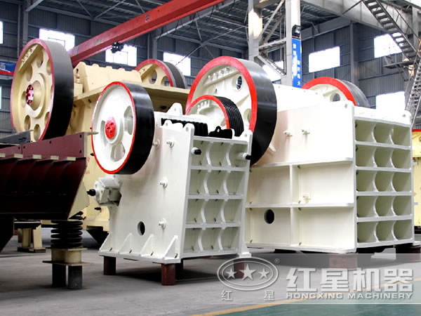 顎式破碎機襯板組裝 顎式破碎機襯板組裝