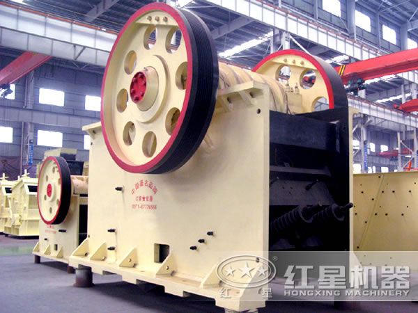 顎式破碎機 顎式破碎機