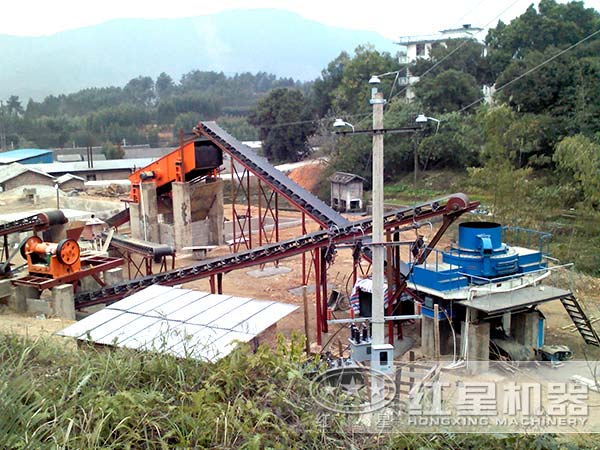 環保型河卵石制沙機投產現場 環保型河卵石制沙機投產現場