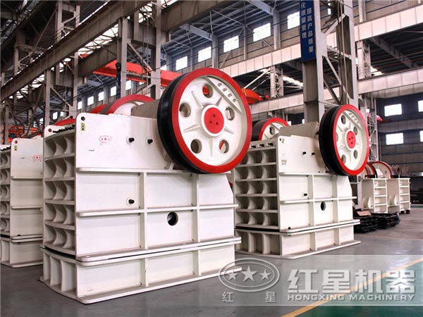 鈉長(zhǎng)石顎式破碎機(jī) 鈉長(zhǎng)石顎式破碎機(jī)