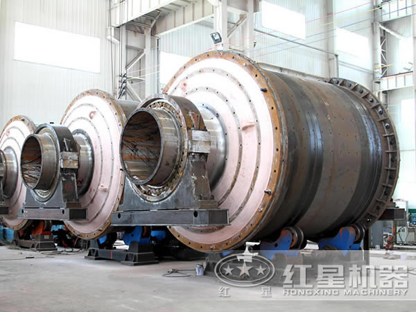 螢石礦球磨機(jī)生產(chǎn)車間 螢石礦球磨機(jī)生產(chǎn)車間