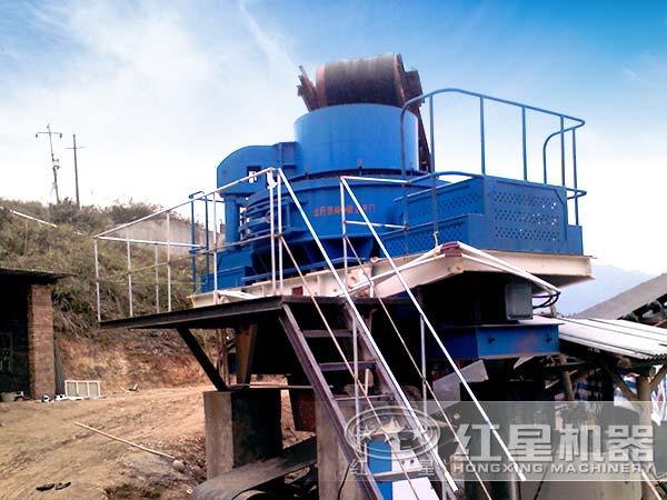 鵝卵石制砂設(shè)備客戶現(xiàn)場 鵝卵石制砂設(shè)備客戶現(xiàn)場