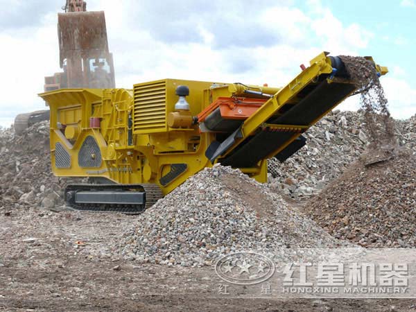 建筑垃圾破碎現(xiàn)場(chǎng) 建筑垃圾破碎現(xiàn)場(chǎng)