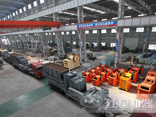 移動(dòng)式破碎機(jī)廠家 移動(dòng)式破碎機(jī)廠家