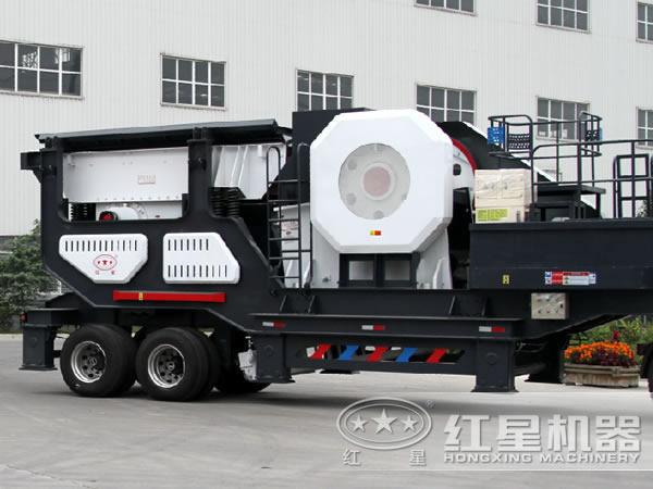 輪胎式移動(dòng)破碎機(jī) 輪胎式移動(dòng)破碎機(jī)