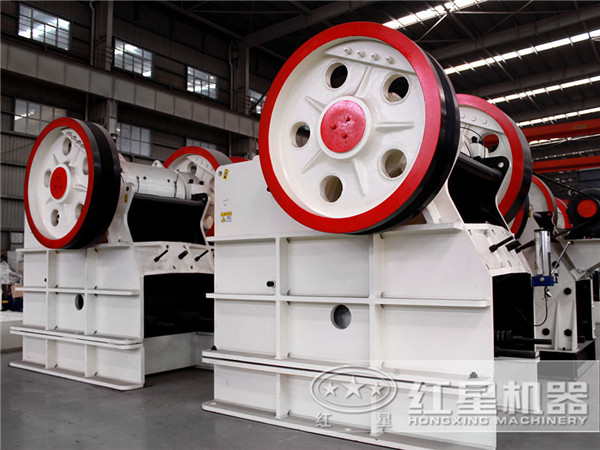 時產100方PE600×900顎式破碎機 時產100方PE600×900顎式破碎機