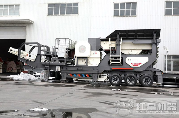 小型車式流動(dòng)石子粉碎機(jī)，小巧輕便但不失專業(yè)