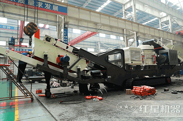 一體式移動破碎機車間組裝圖 一體式移動破碎機車間組裝圖