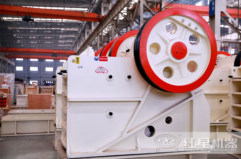 紅星機(jī)器廠家生產(chǎn)的礦山設(shè)備，不怕貨比貨，就怕您買錯！