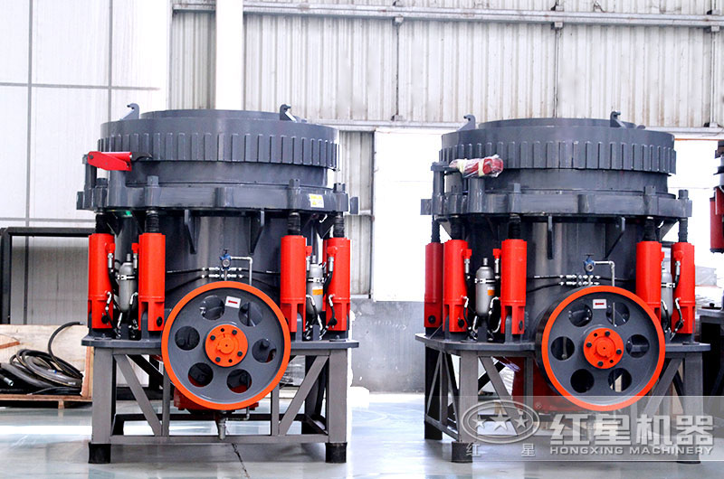 含鐵的石頭用什么破碎機(jī)粉碎比較好？