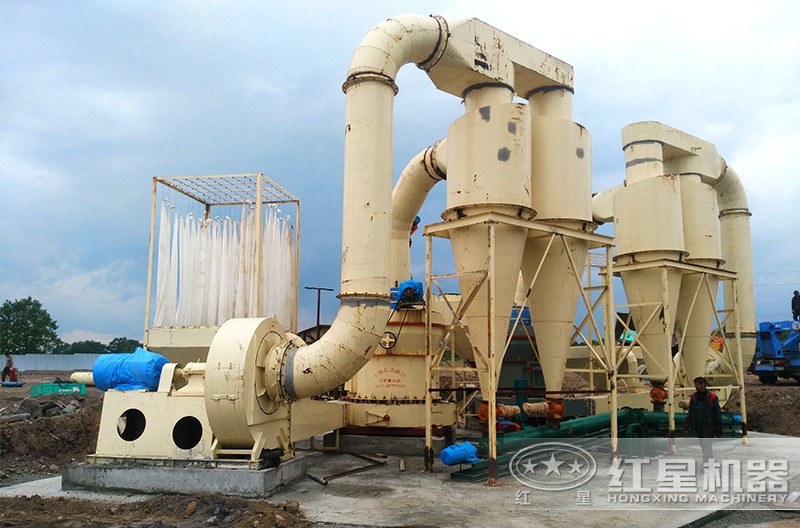 鋁礬土粉碎加工現場 鋁礬土粉碎加工現場