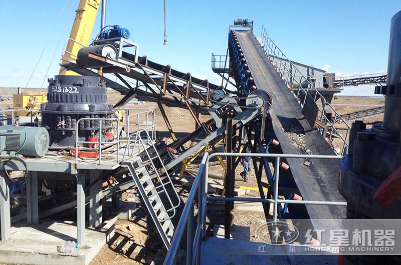 石灰石破碎生產(chǎn)線客戶現(xiàn)場(chǎng)一 石灰石破碎生產(chǎn)線客戶現(xiàn)場(chǎng)一