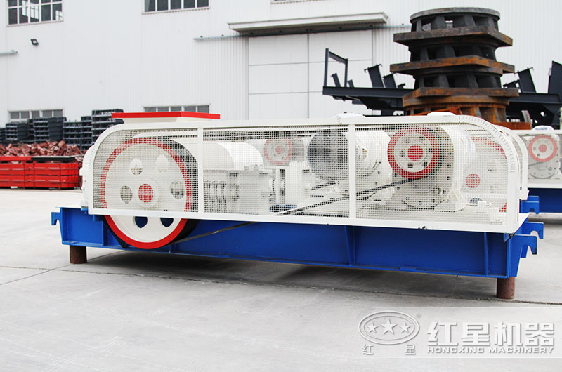 紅星大型對(duì)輥制砂機(jī)庫(kù)存充足 紅星大型對(duì)輥制砂機(jī)庫(kù)存充足