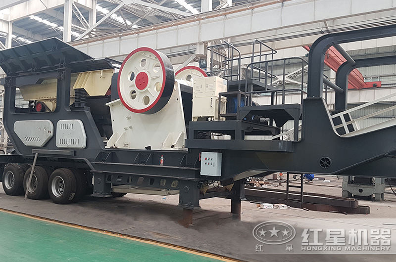 移動破碎機生產(chǎn)車間 移動破碎機生產(chǎn)車間