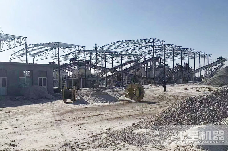 河北固定HX反擊破碎機(jī)生產(chǎn)現(xiàn)場 河北固定HX反擊破碎機(jī)生產(chǎn)現(xiàn)場