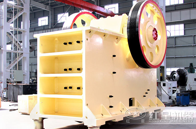 46顎式破碎機(jī) 46顎式破碎機(jī)