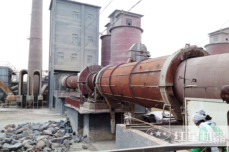 白灰回轉(zhuǎn)窯做工現(xiàn)場 白灰回轉(zhuǎn)窯做工現(xiàn)場