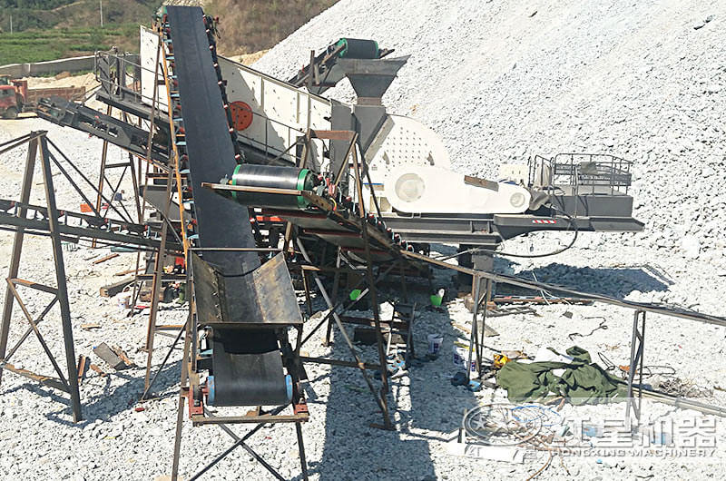 涼山移動錘式破碎機生產(chǎn)現(xiàn)場 涼山移動錘式破碎機生產(chǎn)現(xiàn)場