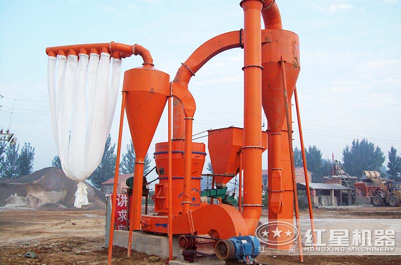 石灰石磨粉生產(chǎn)線客戶現(xiàn)場 石灰石磨粉生產(chǎn)線客戶現(xiàn)場