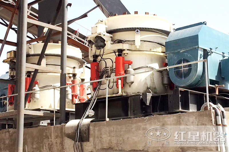 鋁礦石破碎生產(chǎn)線中的核心破碎設(shè)備 鋁礦石破碎生產(chǎn)線中的核心破碎設(shè)備