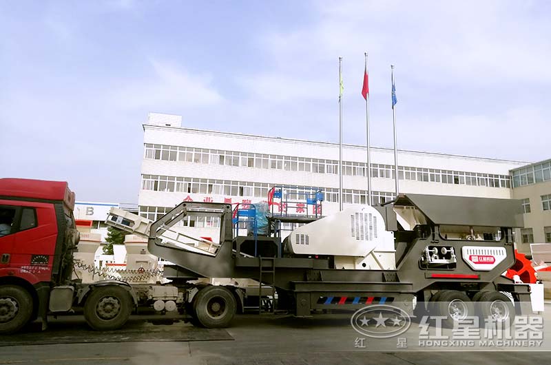 移動碎石機掛上車頭 移動碎石機掛上車頭