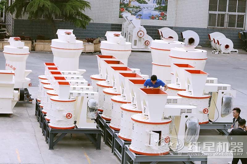 陜西延安用戶來廠考察選購立式復合破碎機 陜西延安用戶來廠考察選購立式復合破碎機