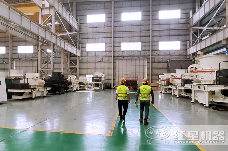 遼寧本溪用戶來廠考察選購河石碎沙機 遼寧本溪用戶來廠考察選購河石碎沙機