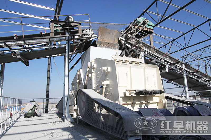 反擊式破碎機(jī) 反擊式破碎機(jī)