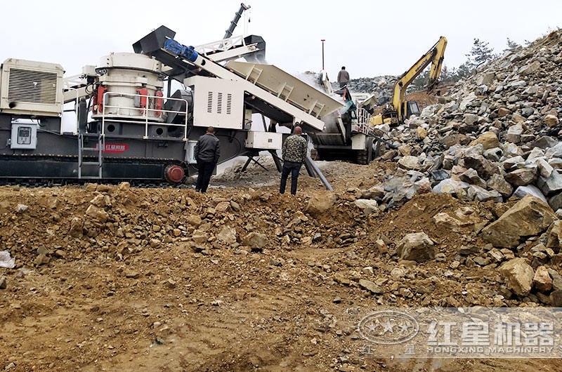 采石場(chǎng)作業(yè)現(xiàn)場(chǎng) 采石場(chǎng)作業(yè)現(xiàn)場(chǎng)