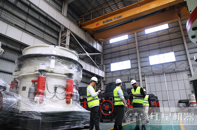 圓錐式破碎機(jī) 圓錐式破碎機(jī)