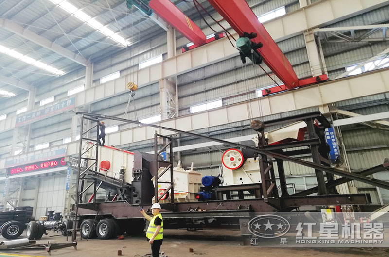 四合一移動破碎機 四合一移動破碎機