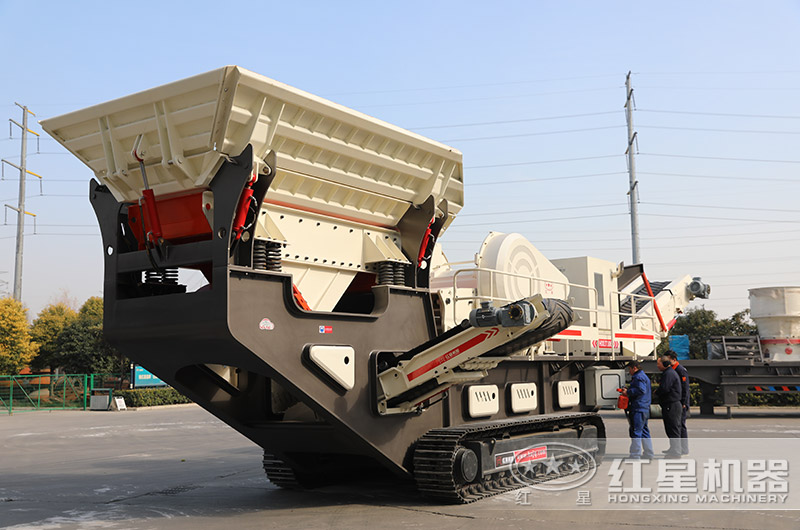 履帶式顎破機 履帶式顎破機