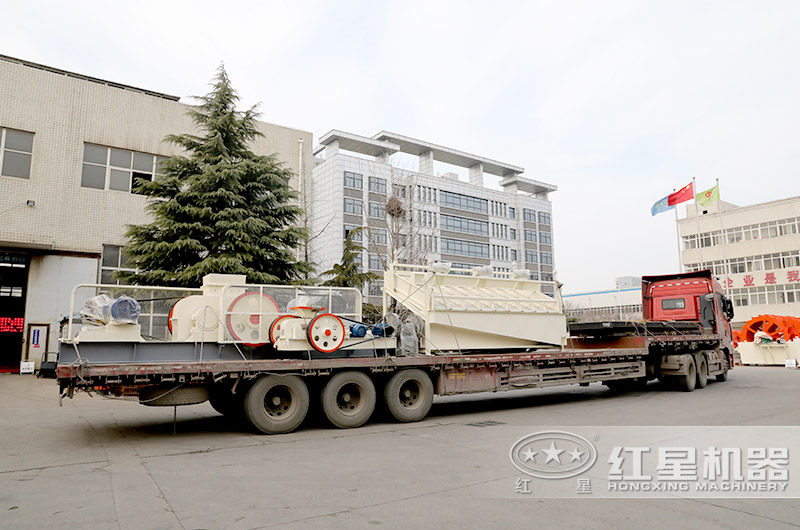 大型對(duì)輥制砂機(jī)好用嗎？有沒有現(xiàn)場視頻？