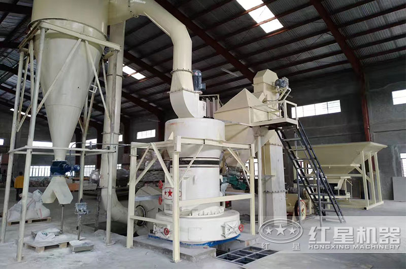 有沒有磨粉機(jī)現(xiàn)場(chǎng)工作視頻？多少錢一臺(tái)？