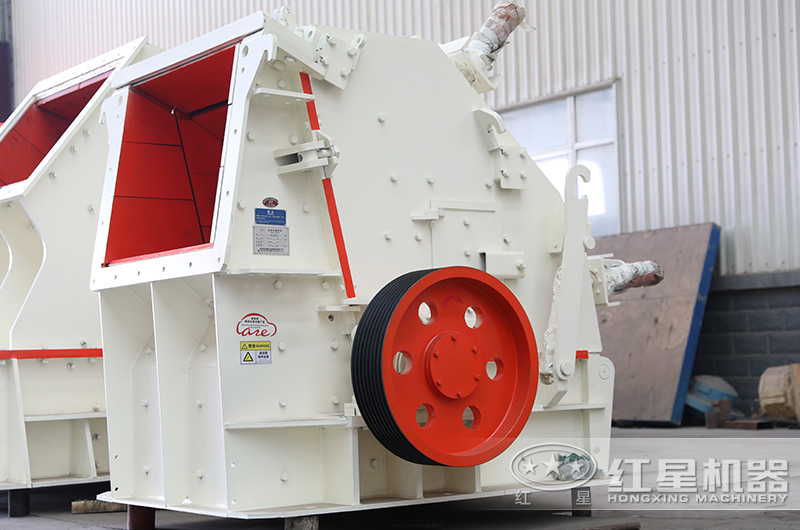 二級破碎設備-反擊式破碎機 二級破碎設備-反擊式破碎機