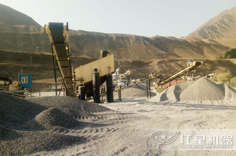 礦用破碎機有多少種，這里有各種破碎機圖片實拍