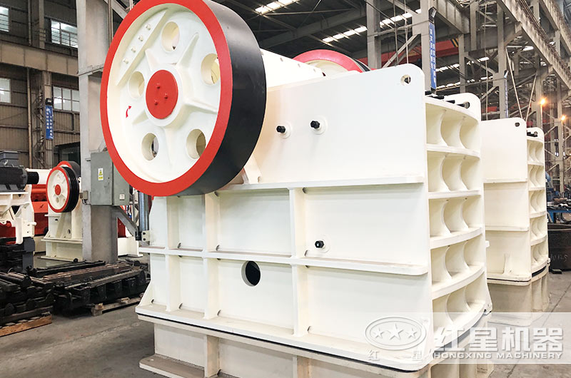 顎式破碎機 顎式破碎機