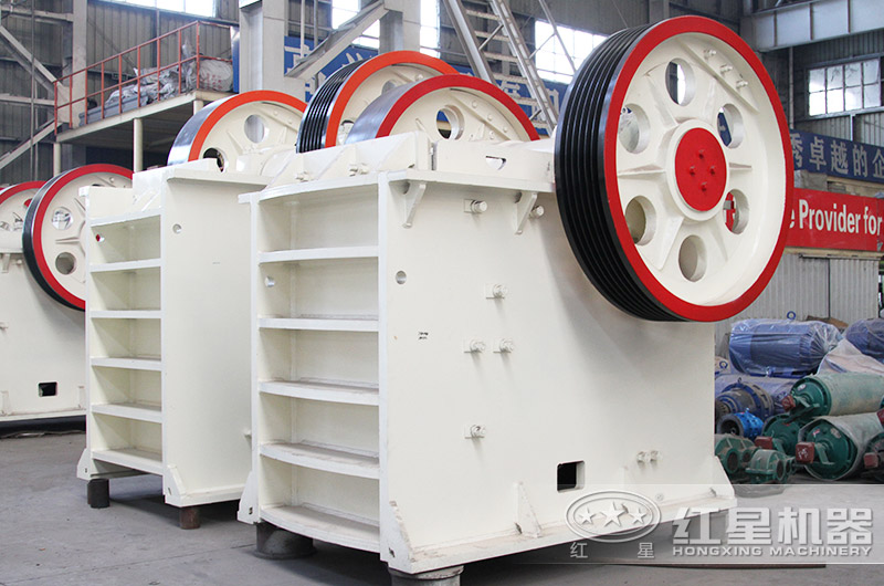 粗碎顎式破碎機 粗碎顎式破碎機